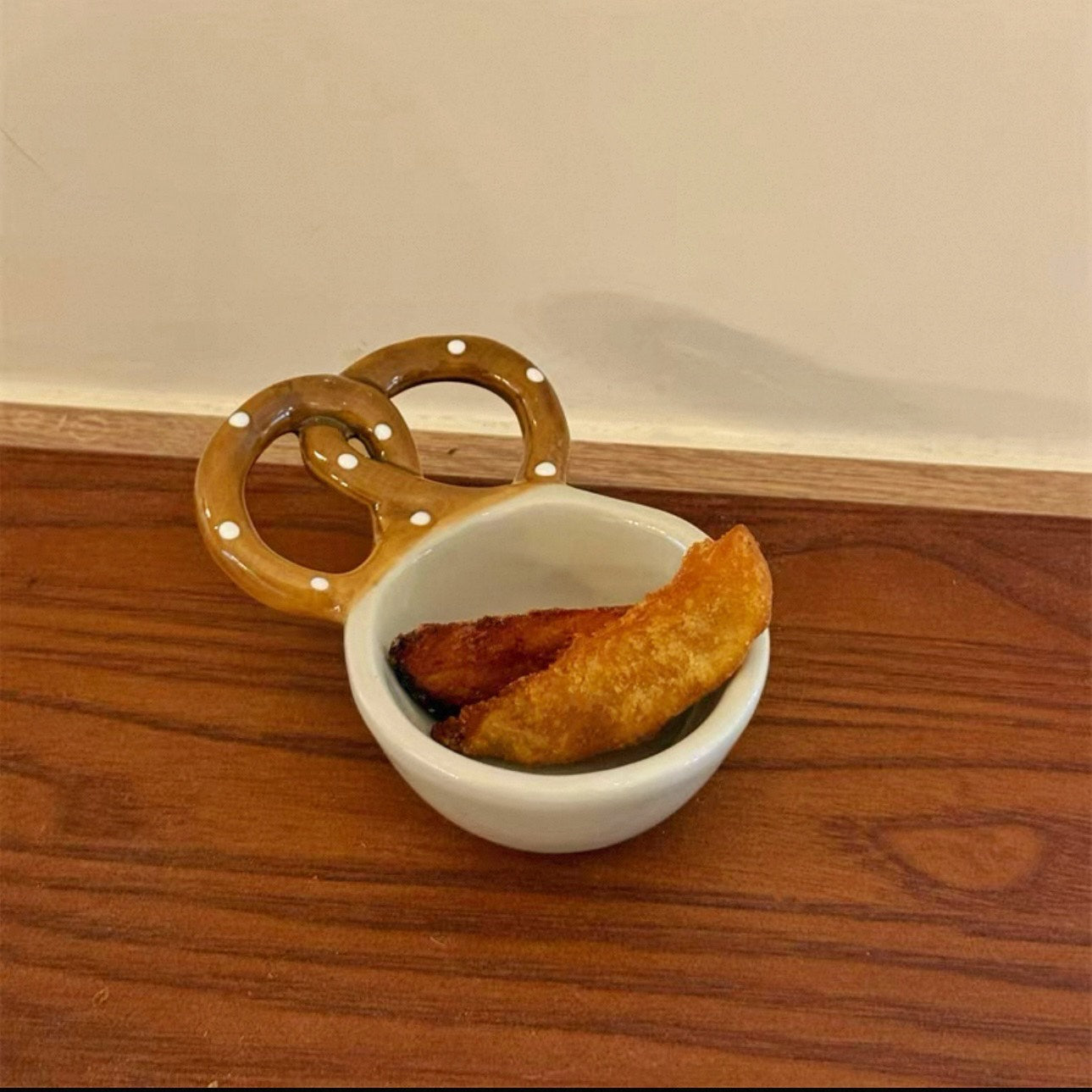 Pretzel and Bread Dipping Sauce Plate